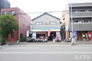 パドックの外観