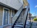 エントランス部分 リーベンコート目尾