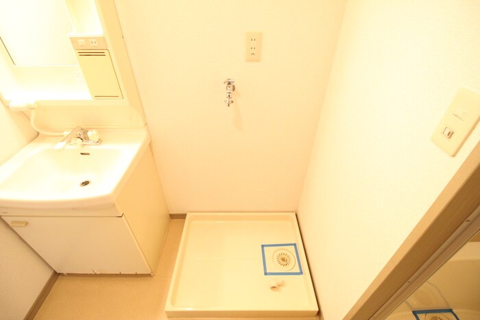 洗濯機置場 エアステ秀和