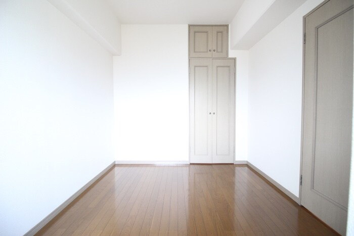 居室 エアステ秀和