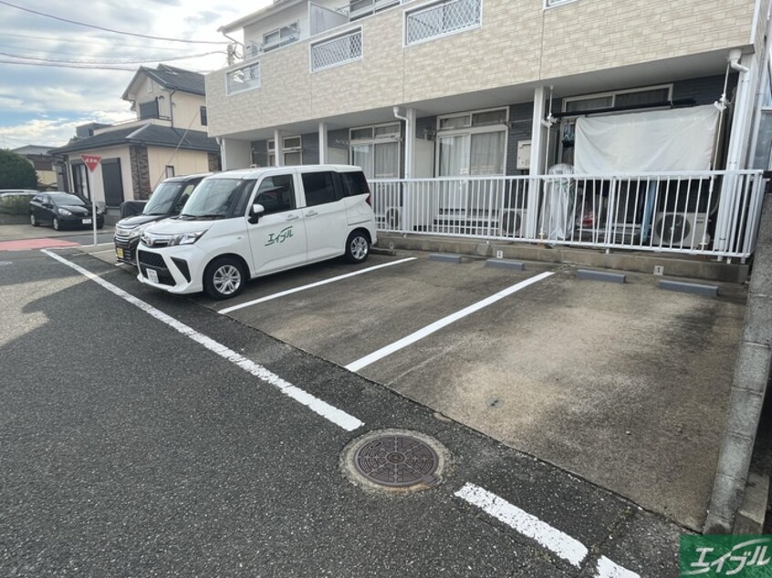 駐車場 スワンハイツ海の中道