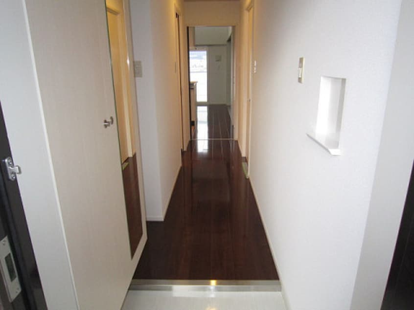 玄関 グランエスパシオ浅野