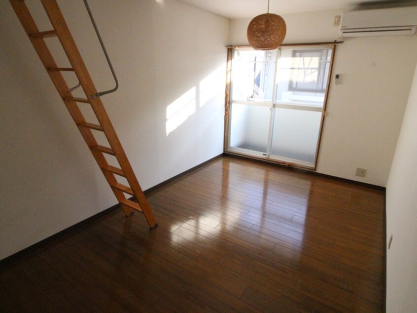 居室 ピアフレンド