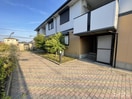 エントランス部分 ロイヤルガーデン野口　Ｃ棟