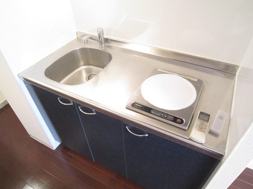 キッチン ＰＬＥＡＳＴ香住ケ丘ＥＡＳＴ