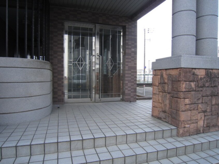 エントランス部分 グレイスシャトル