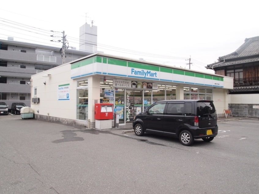 ファミリーマート(コンビニ)まで100m Ｔｊコ－ポ