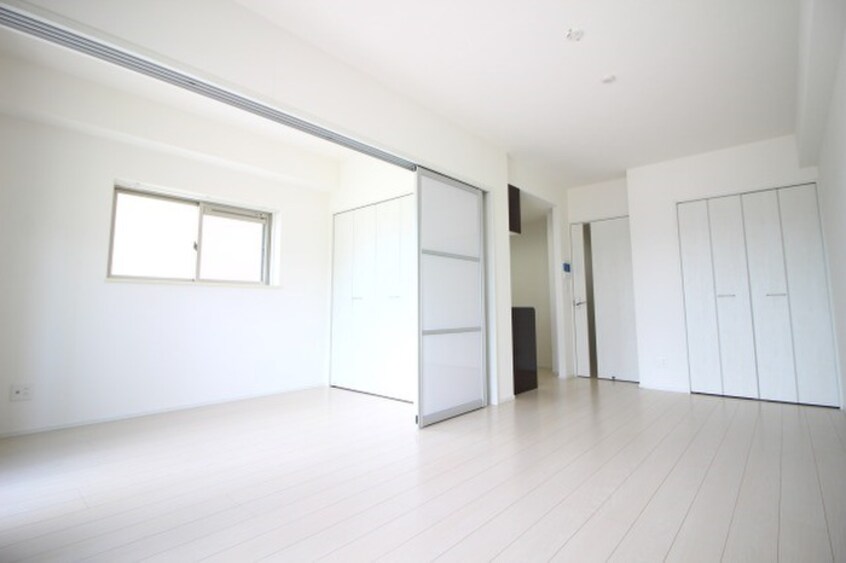 居室 レジデンス枝光