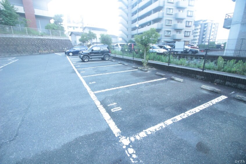 駐車場 エミネントコート
