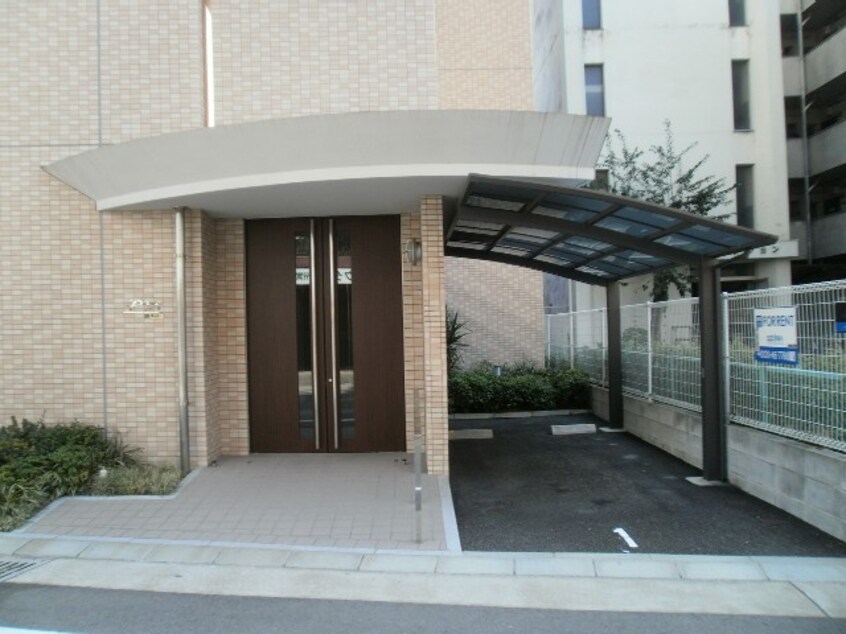 エントランス部分 パルク博多駅南
