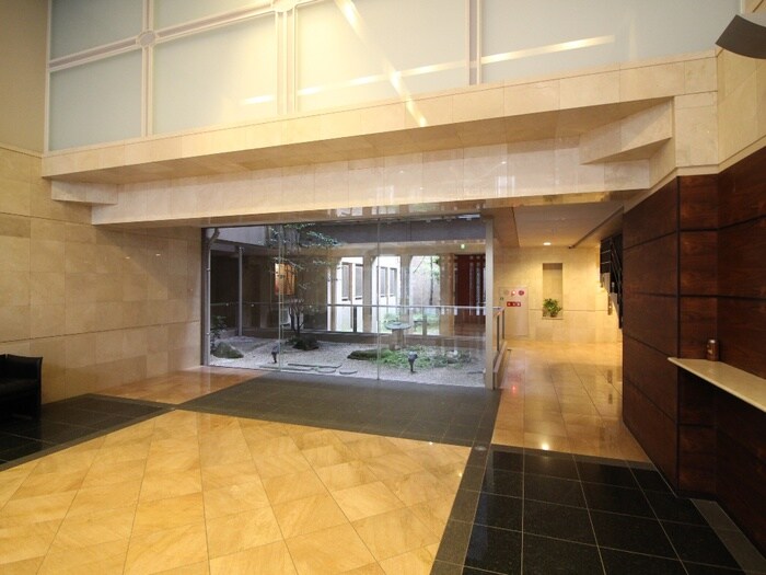 エントランス部分 ＫＤＸレジデンス平尾浄水町