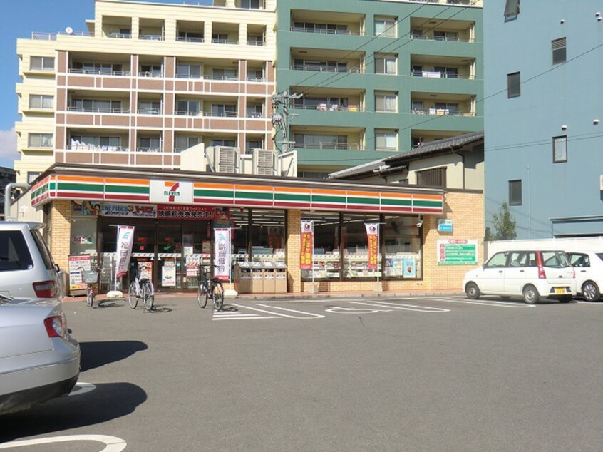 セブンイレブン(コンビニ)まで350m ドミ－ル二日市