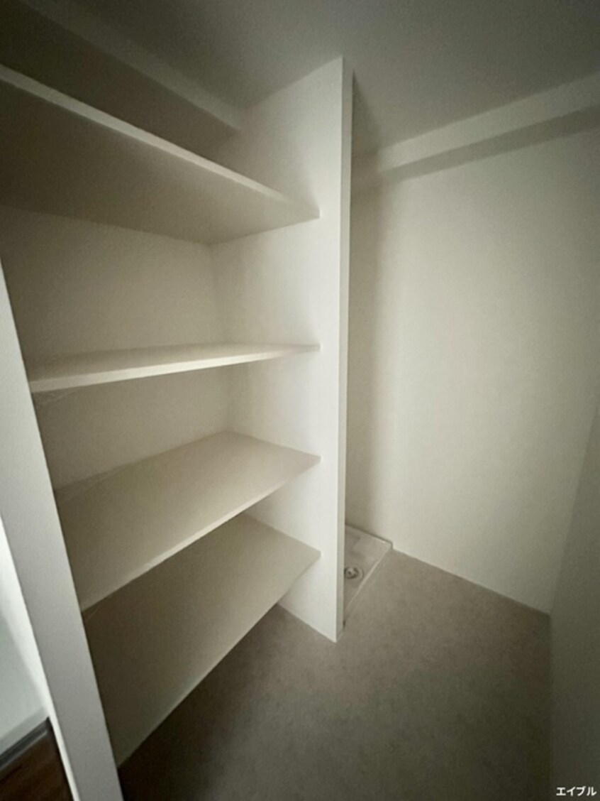 洗濯機置場 CREST西新