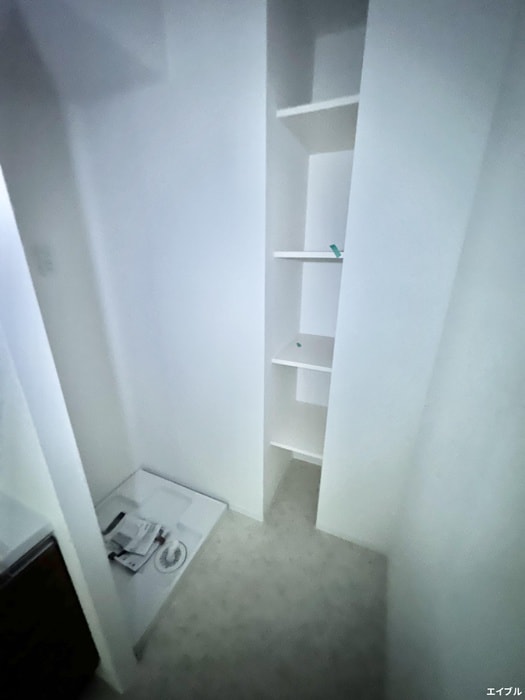 洗濯機置場 CREST西新