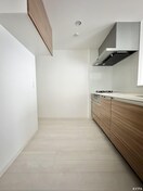 内観写真 CREST西新