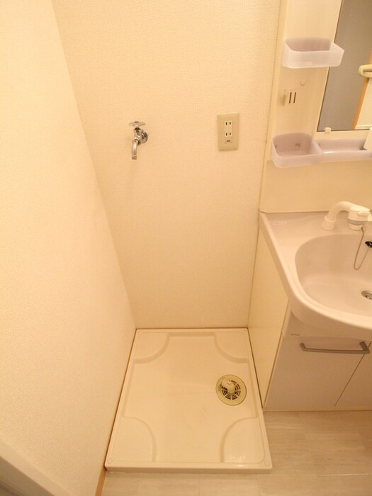 洗濯機置場 マリーモナリエ