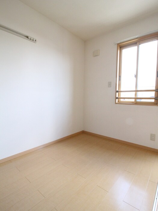 居室 マリーモナリエ