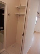 洗濯機置場 クレール緑