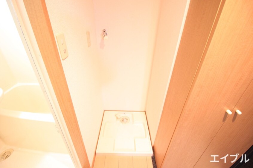 洗濯機置場 ラフォ－レ博多駅前(701)