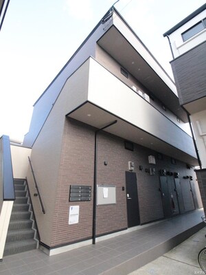 VERITESPACE　井尻