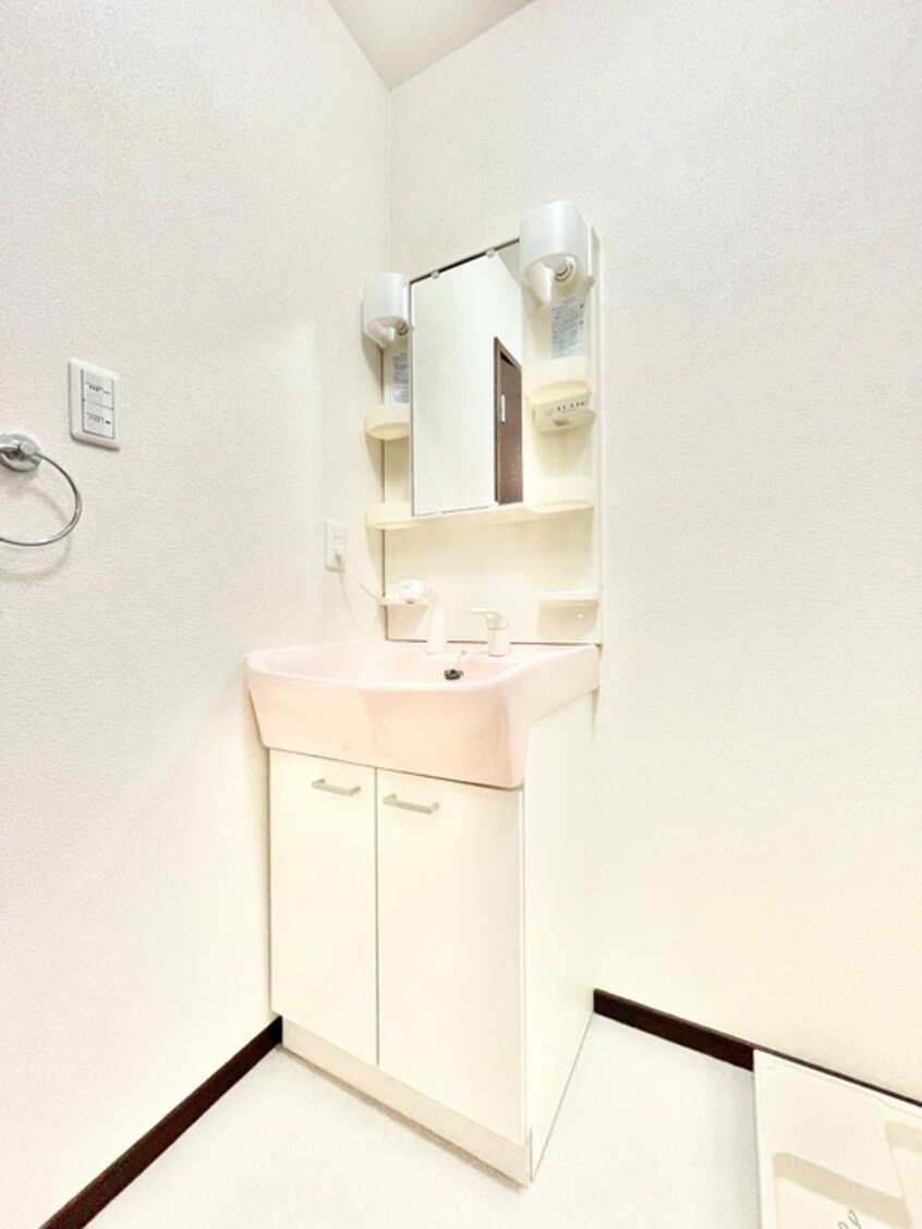 洗面 アンソレイユコ－ポイオン