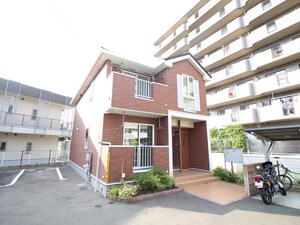 イシス下山門