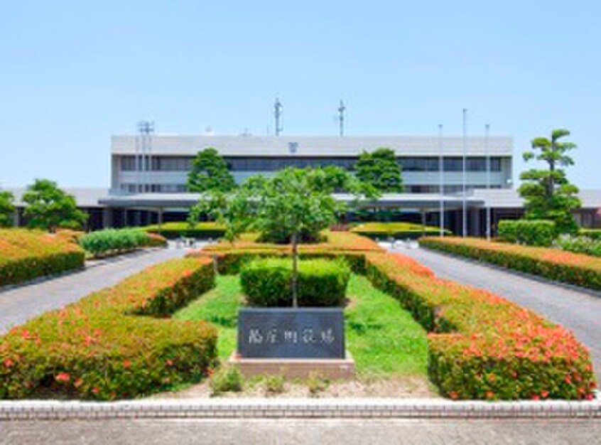 粕屋町役場(役所)まで1500m メルパーク香華Ⅱ