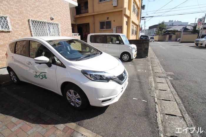 駐車場 クレステージ平尾