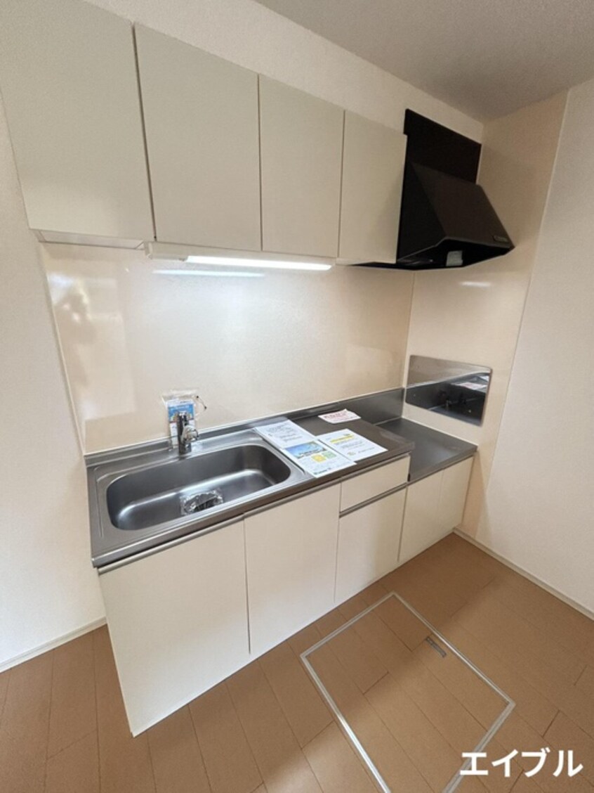 キッチン フィオーレⅢ弐番館