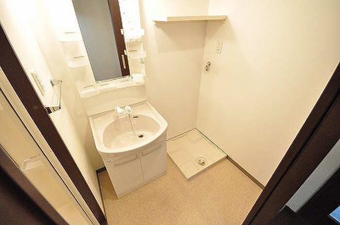 洗面 ラフィ－ネ到津学園通り