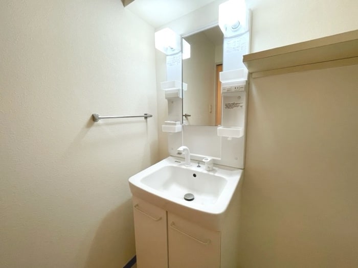 洗面 ラフィ－ネ到津学園通り