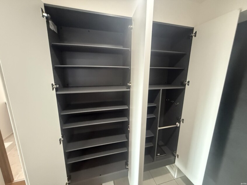 靴箱 ゼクシオン博多