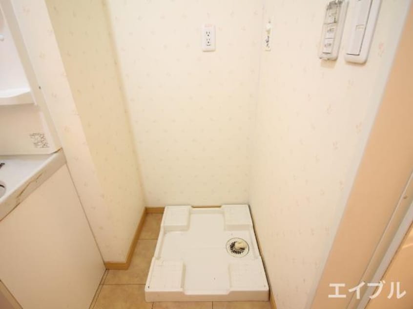 洗濯機置場 アドバンテイジ柚須駅