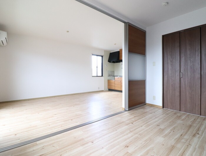 居室 セジュ－ル南風