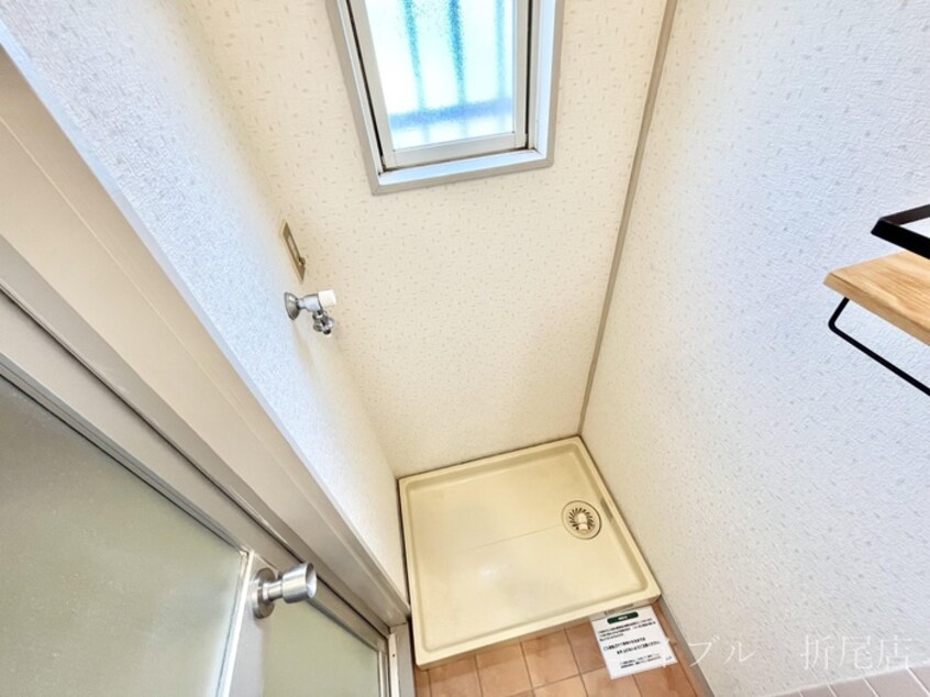 洗濯機置場 ファミール野間
