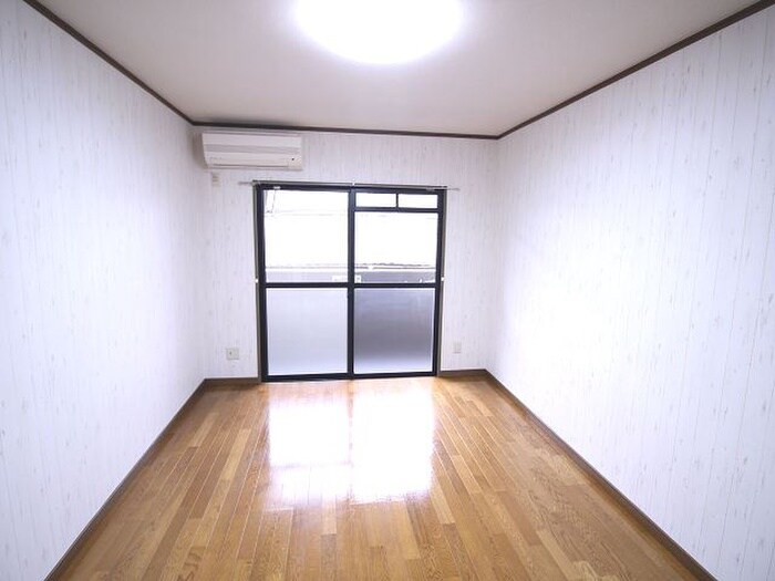 居室 シティルーム金鶏