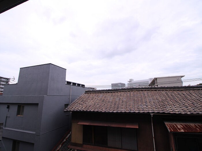 室内からの展望 シティルーム金鶏