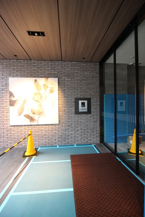 エントランス部分 エンクレスト博多GATE（203）