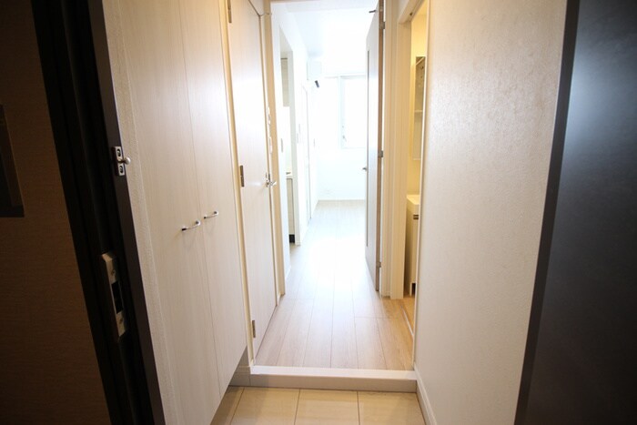 廊下 エンクレスト博多GATE（203）