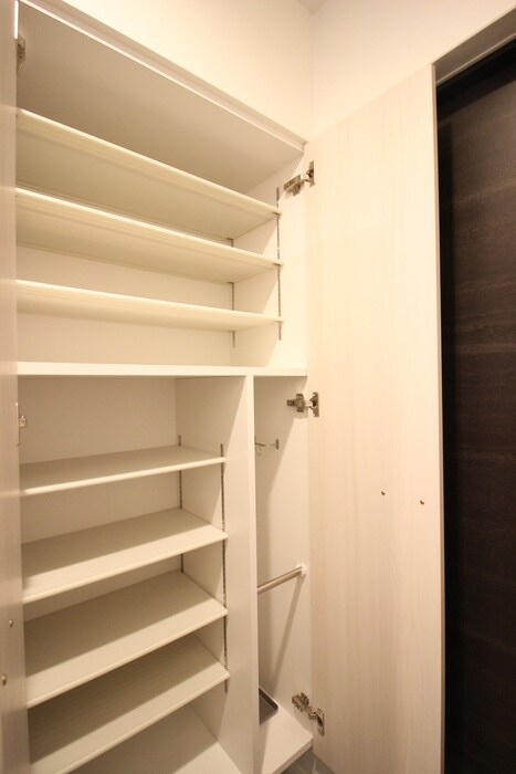 靴箱 エンクレスト博多GATE（206）