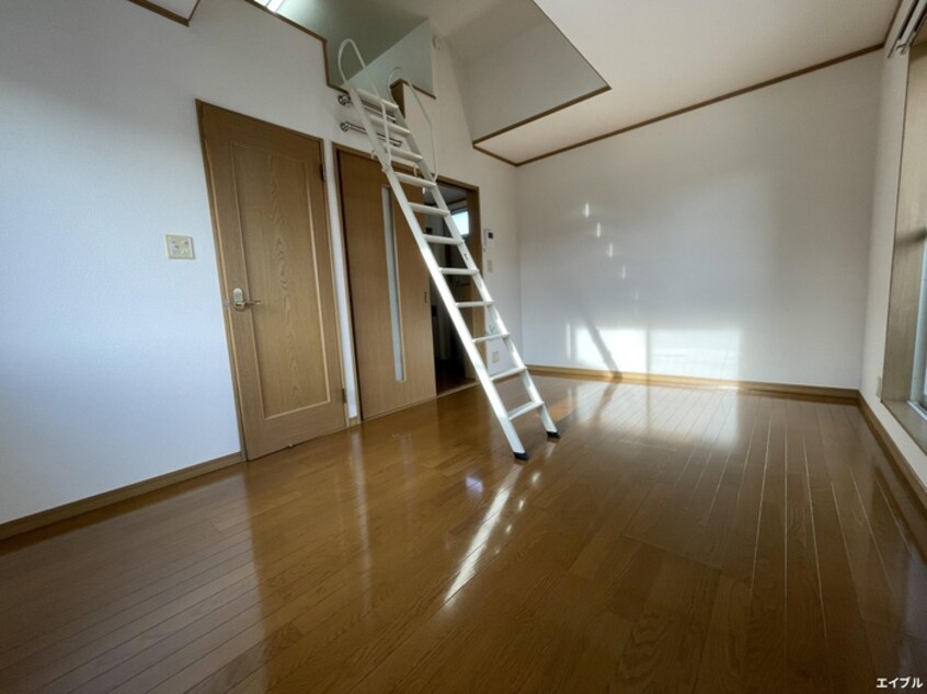 居室 サクセスハイツ桜台