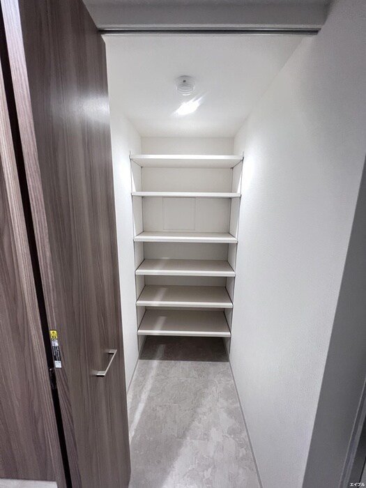 靴箱 Pisces東比恵