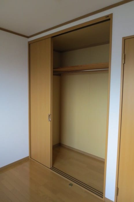 収納 メゾネット青空