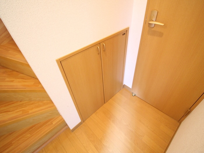 内観写真 メゾネット青空