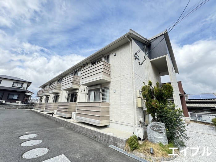 外観写真 アヴリル