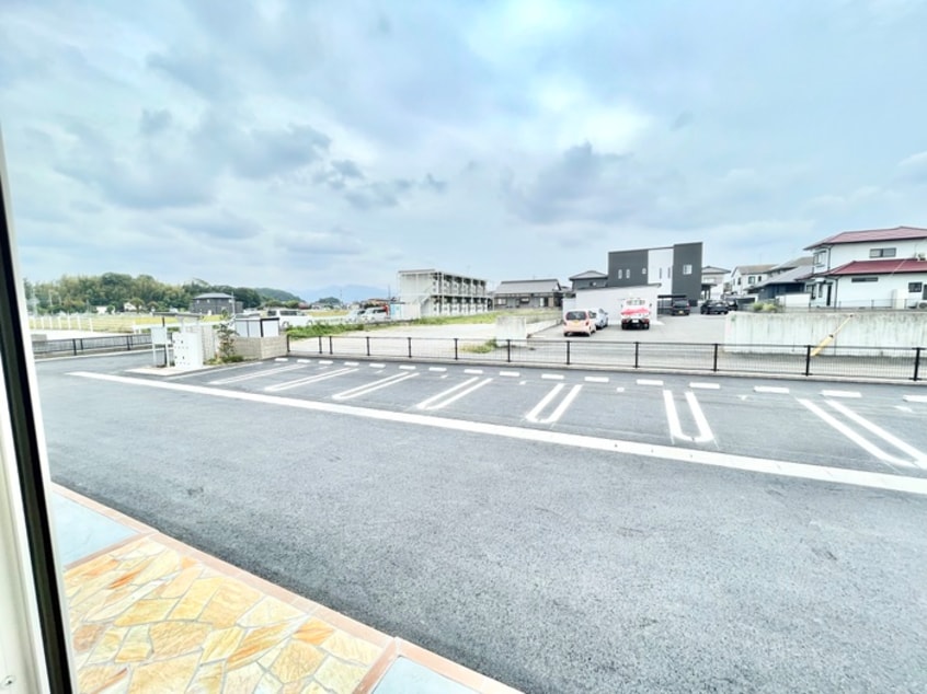 室内からの展望 ティーダ水巻　A