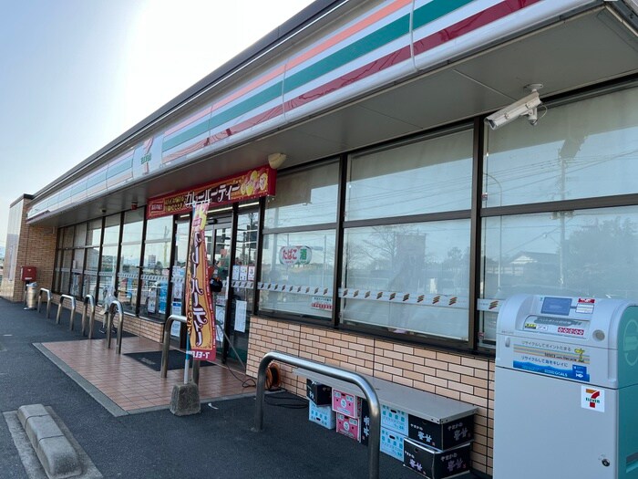 セブンイレブン八幡池田1丁目店(スーパー)まで561m ベル　コリーヌ　Ａ