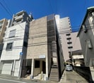 ルシアス西新の外観