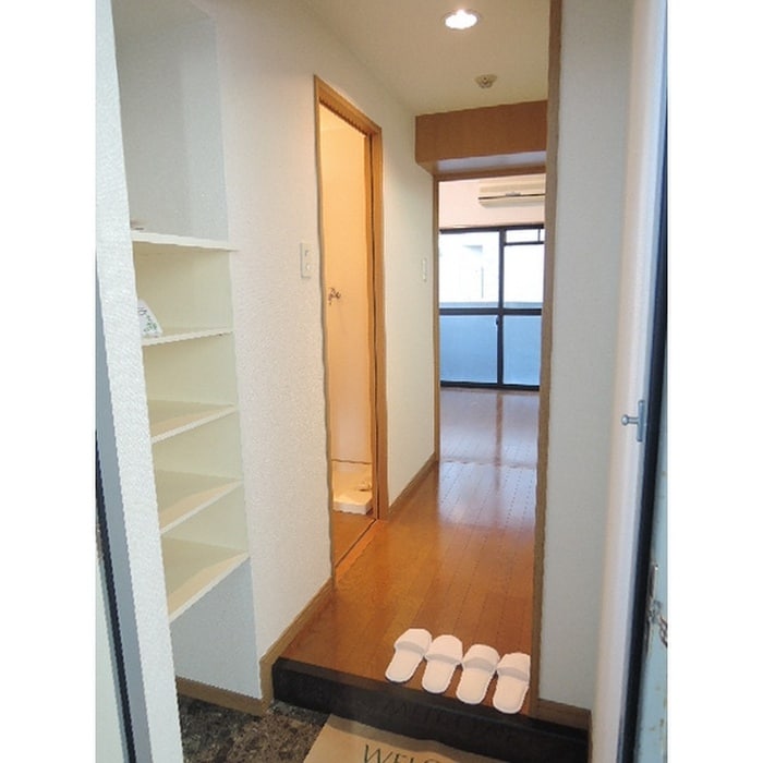 玄関 WEST VILLAGE 西公園