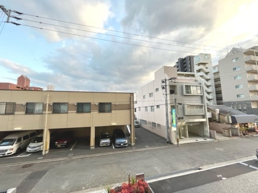 室内からの展望 サンビーム三萩野駅前